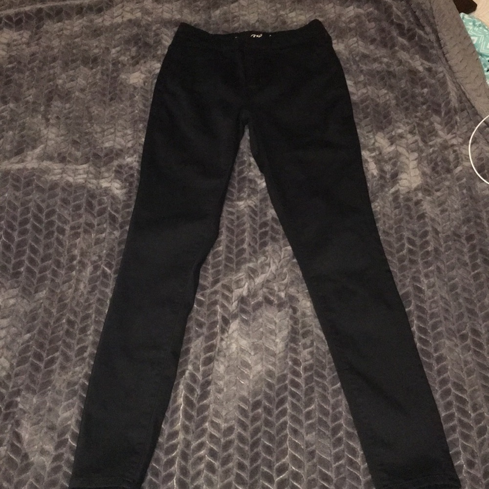 High rise skinny 🖤
